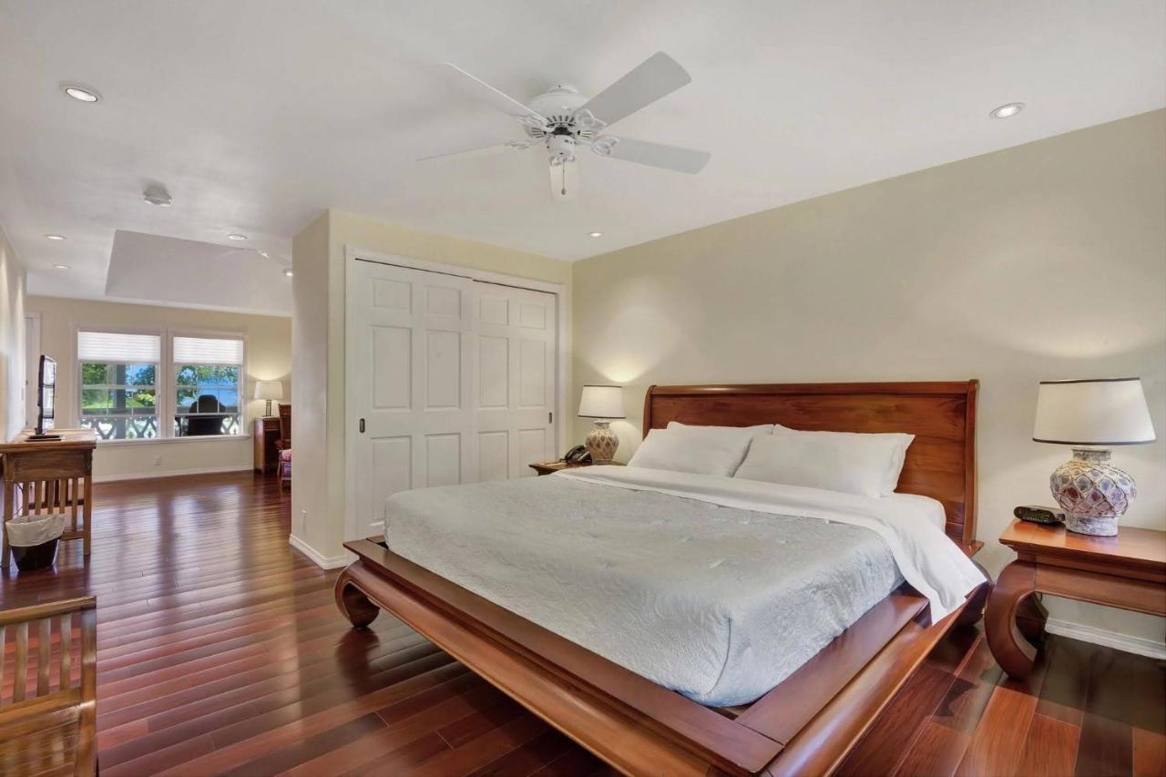 Ohia Kona Estates - An All Suites B&B Kalaoa 객실 사진